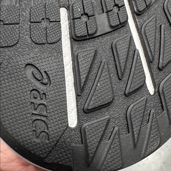 ASICS NWT - Picture 7 of 7